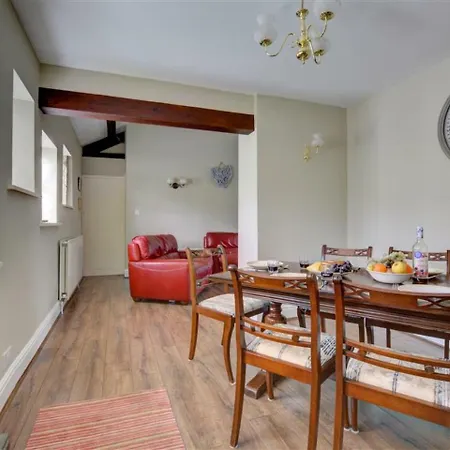 Holiday Nought Bank Pateley Bridge