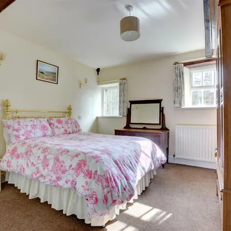 Holiday Nought Bank * Pateley Bridge